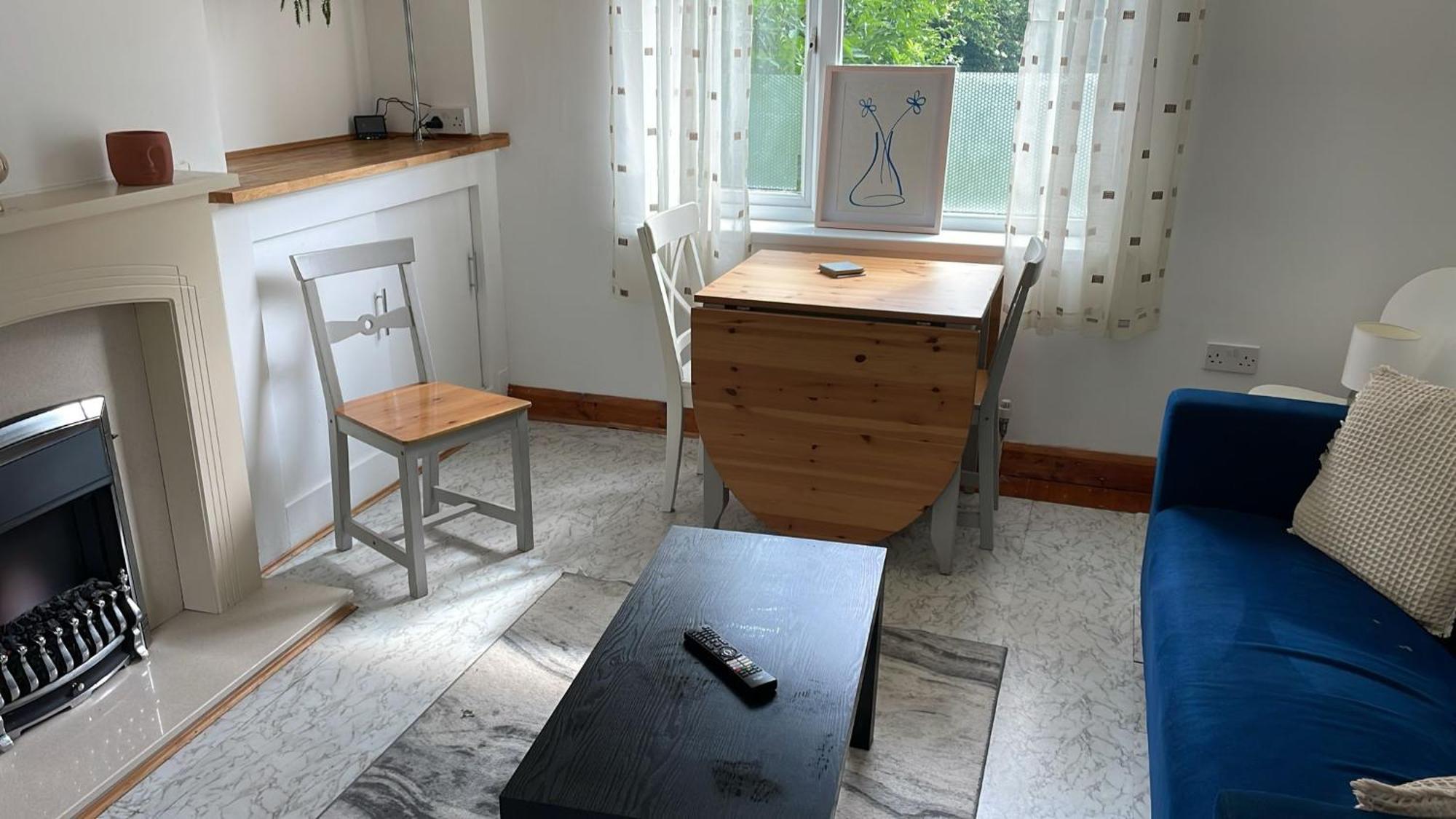 2 Bedroom Home With Driveway Close To Quayside 盖茨黑德 外观 照片